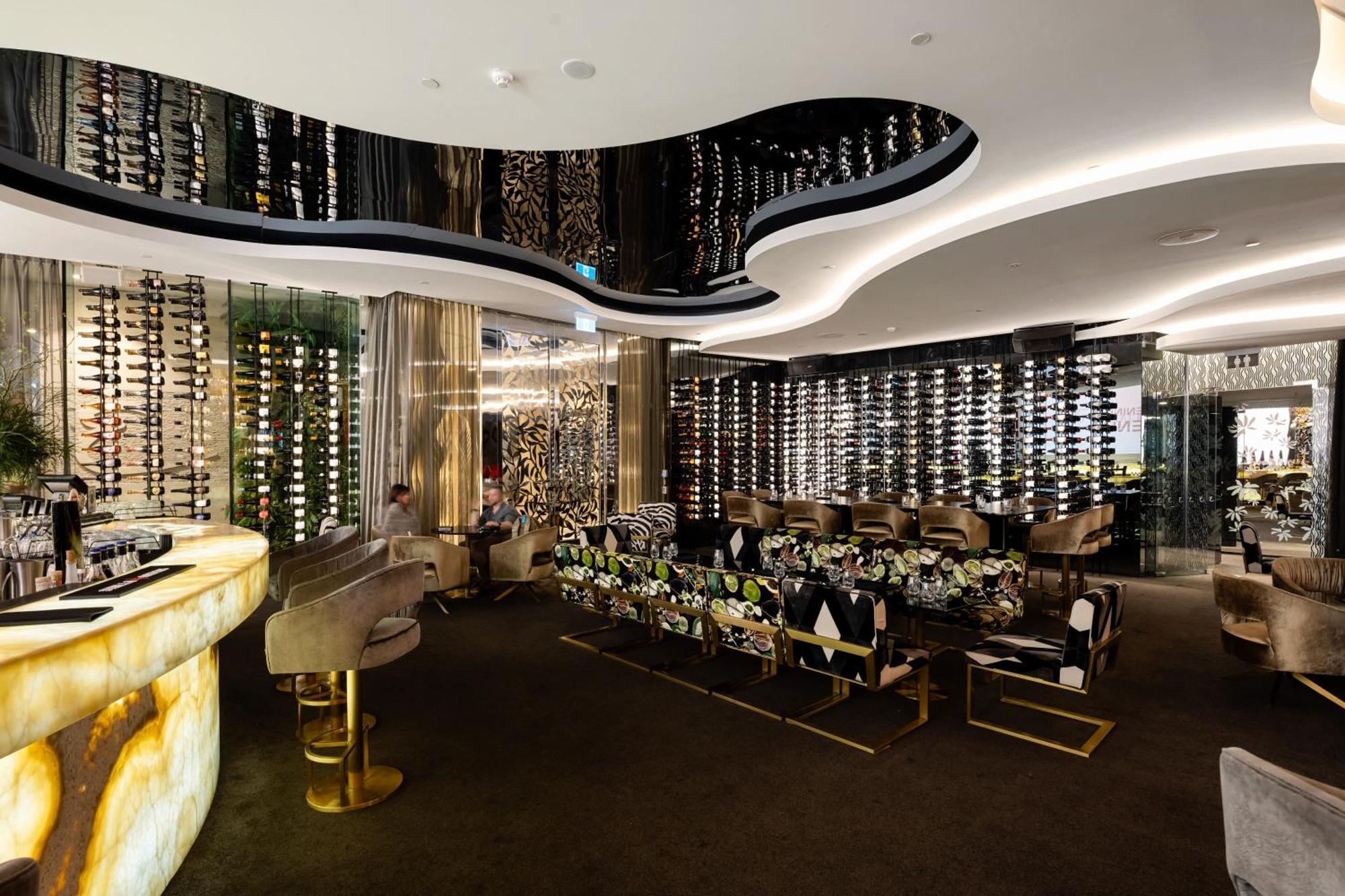 Emporium Hotel South Bank Бризбейн Екстериор снимка The interior of the restaurant