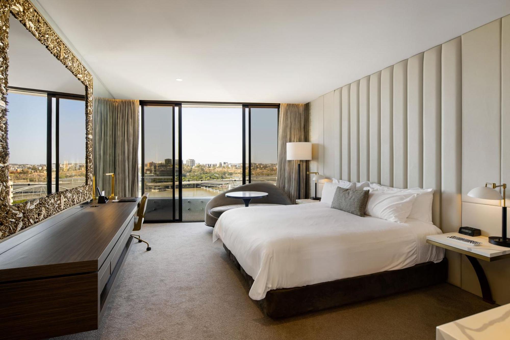 Emporium Hotel South Bank Бризбейн Екстериор снимка A guest room at the Westin